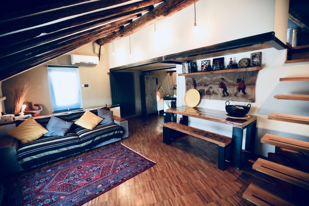 G.a.p. Aquarium Pentahouse Apartment